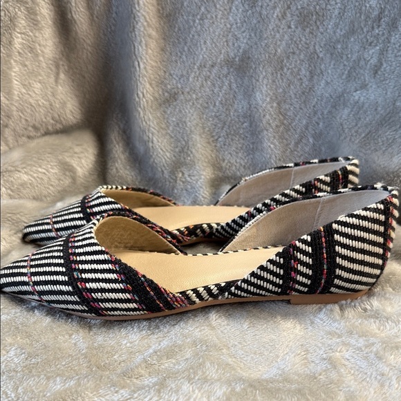 Seychelles Anthropologie Black and White Plaid Flats - Picture 6 of 9